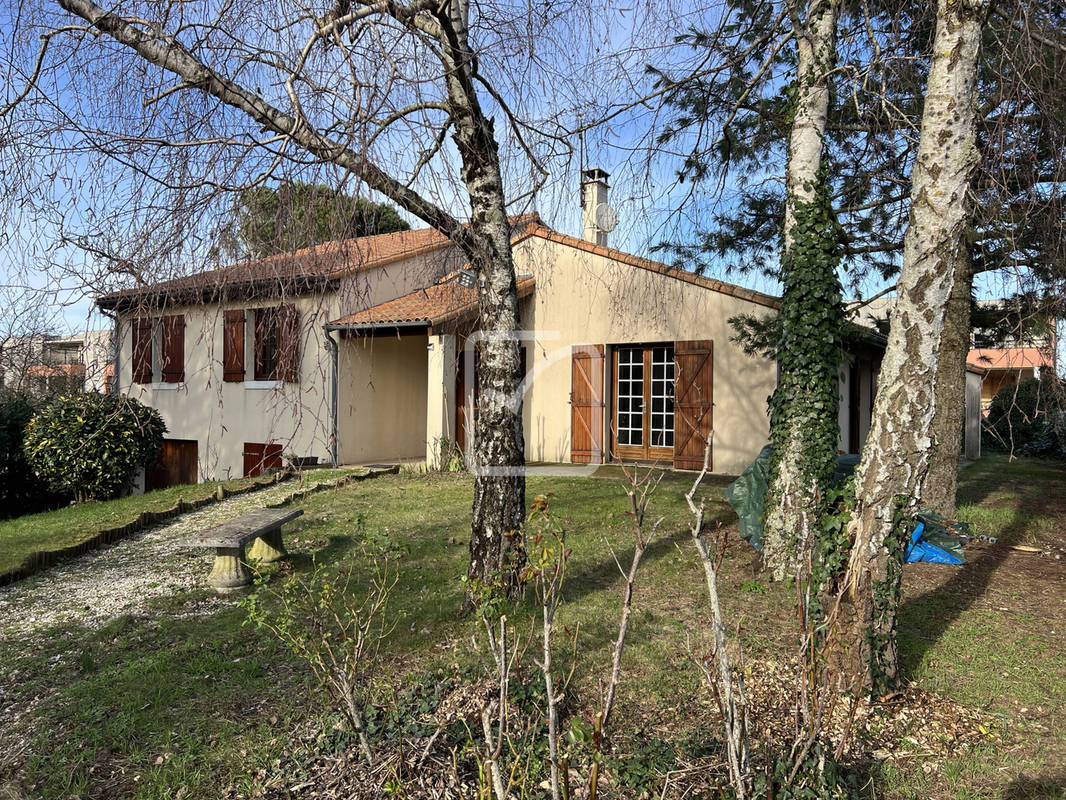 Maison à POITIERS