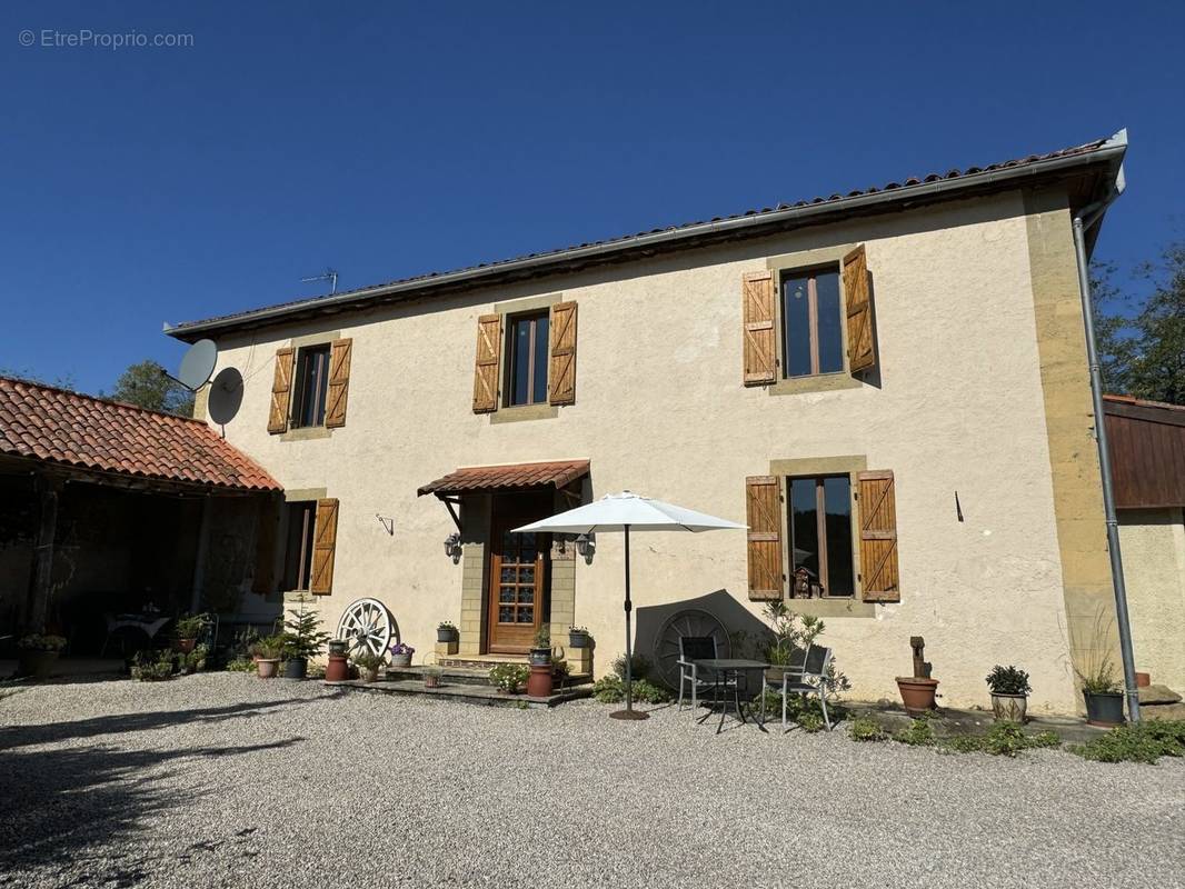 Maison à BOULOGNE-SUR-GESSE