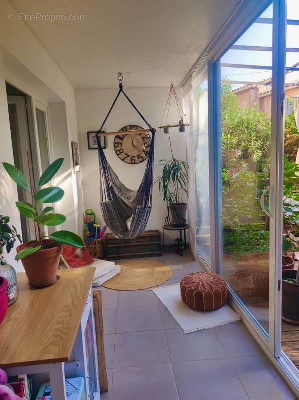 Appartement à MARSEILLE-11E