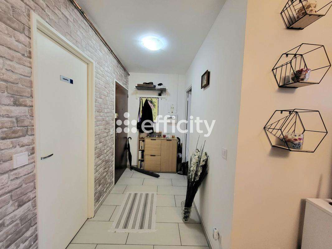 Appartement à EPINAY-SUR-SEINE