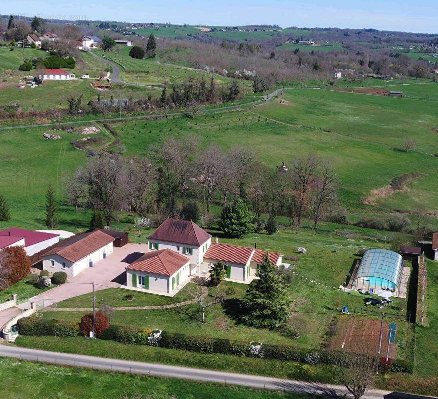 Maison à NANTHEUIL