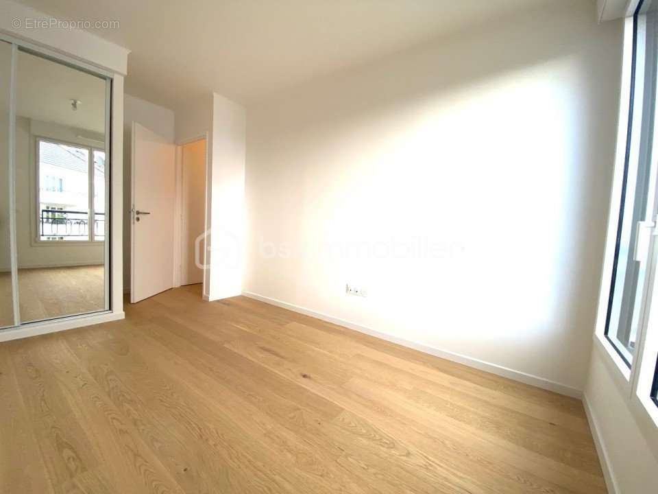 Appartement à LE PERREUX-SUR-MARNE