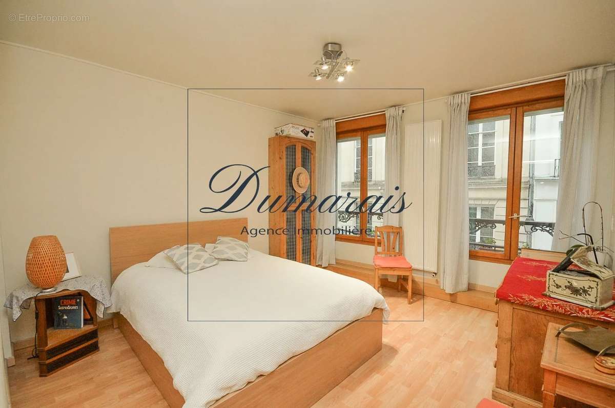 Appartement à PARIS-4E