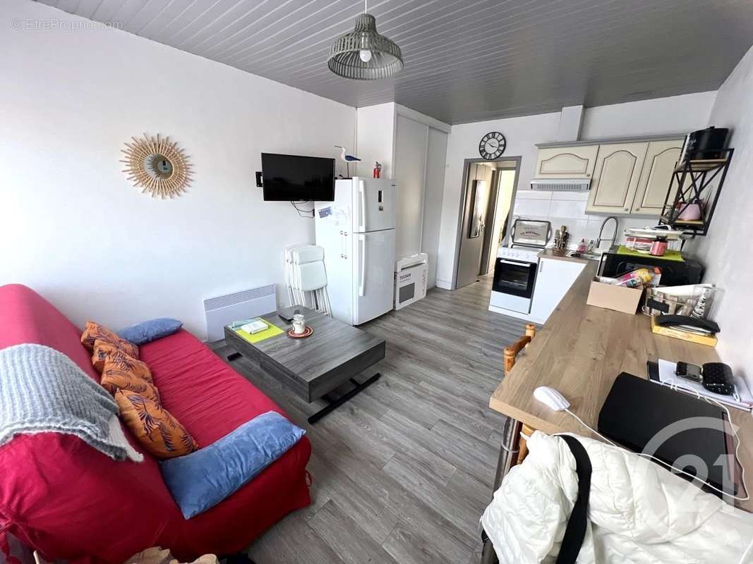 Appartement à AUREILHAN