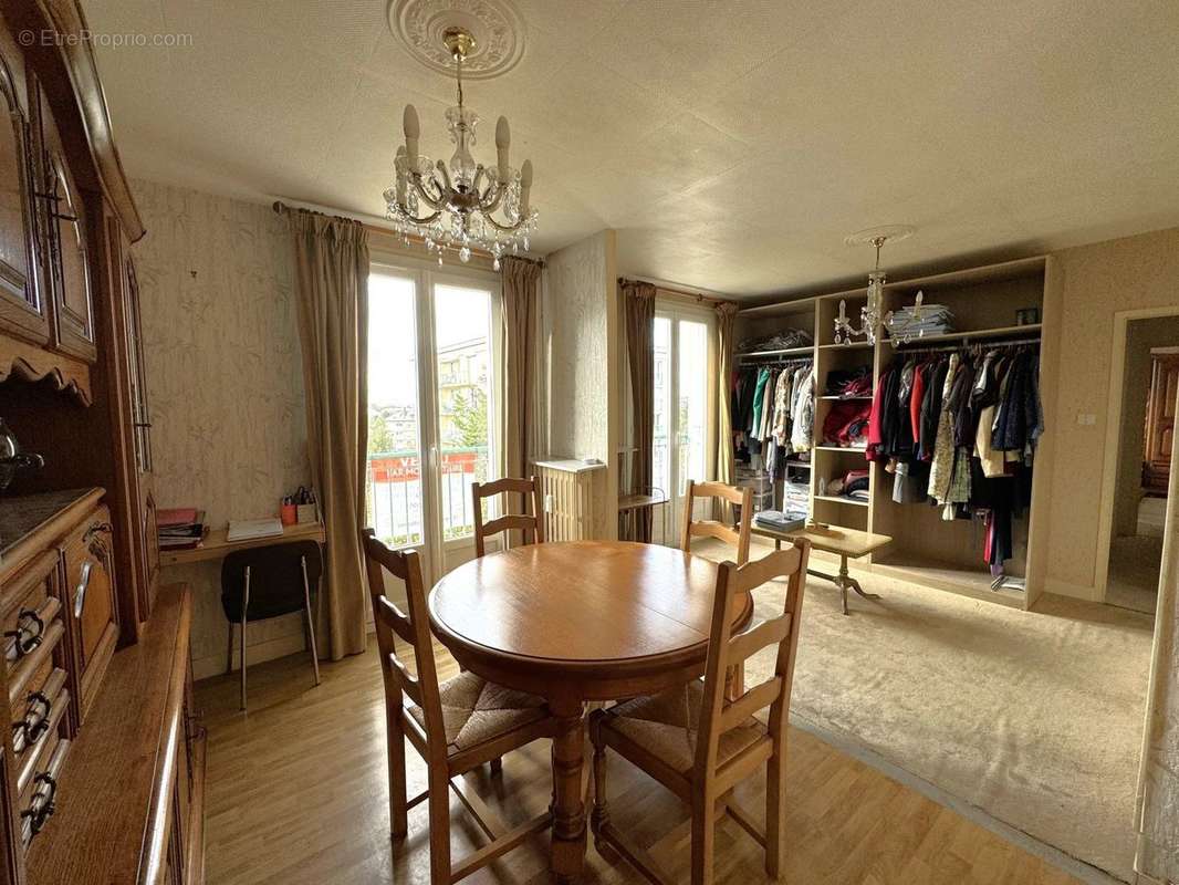 Appartement à COMPIEGNE