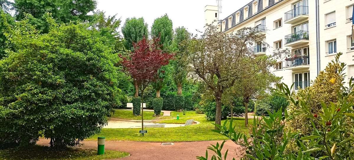 Appartement à VERSAILLES