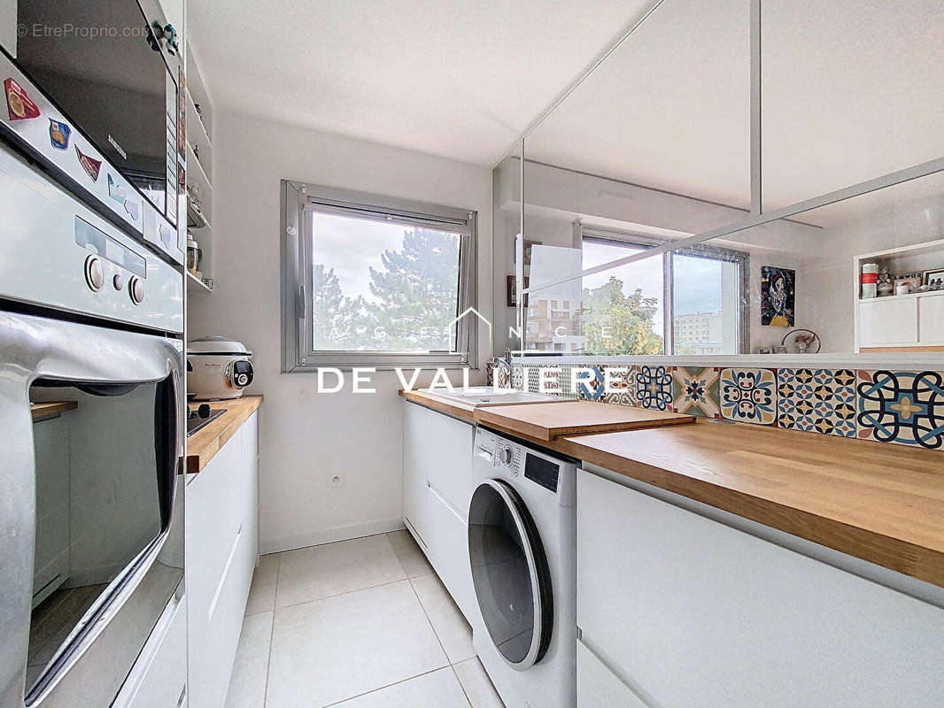 Appartement à RUEIL-MALMAISON