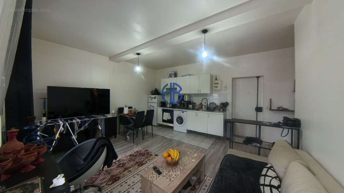 Appartement à CLICHY-SOUS-BOIS