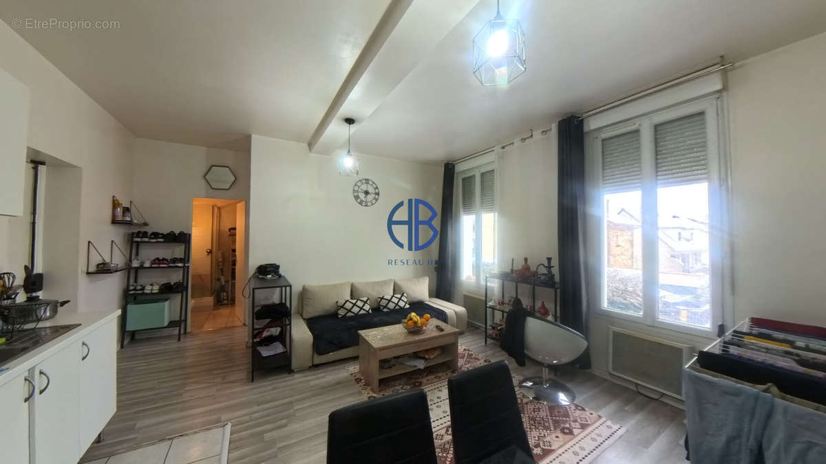 Appartement à CLICHY-SOUS-BOIS