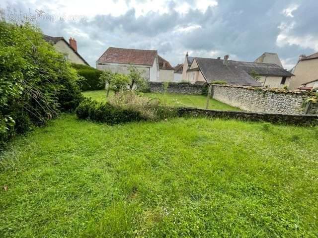 Maison à SAINT-SAVIN