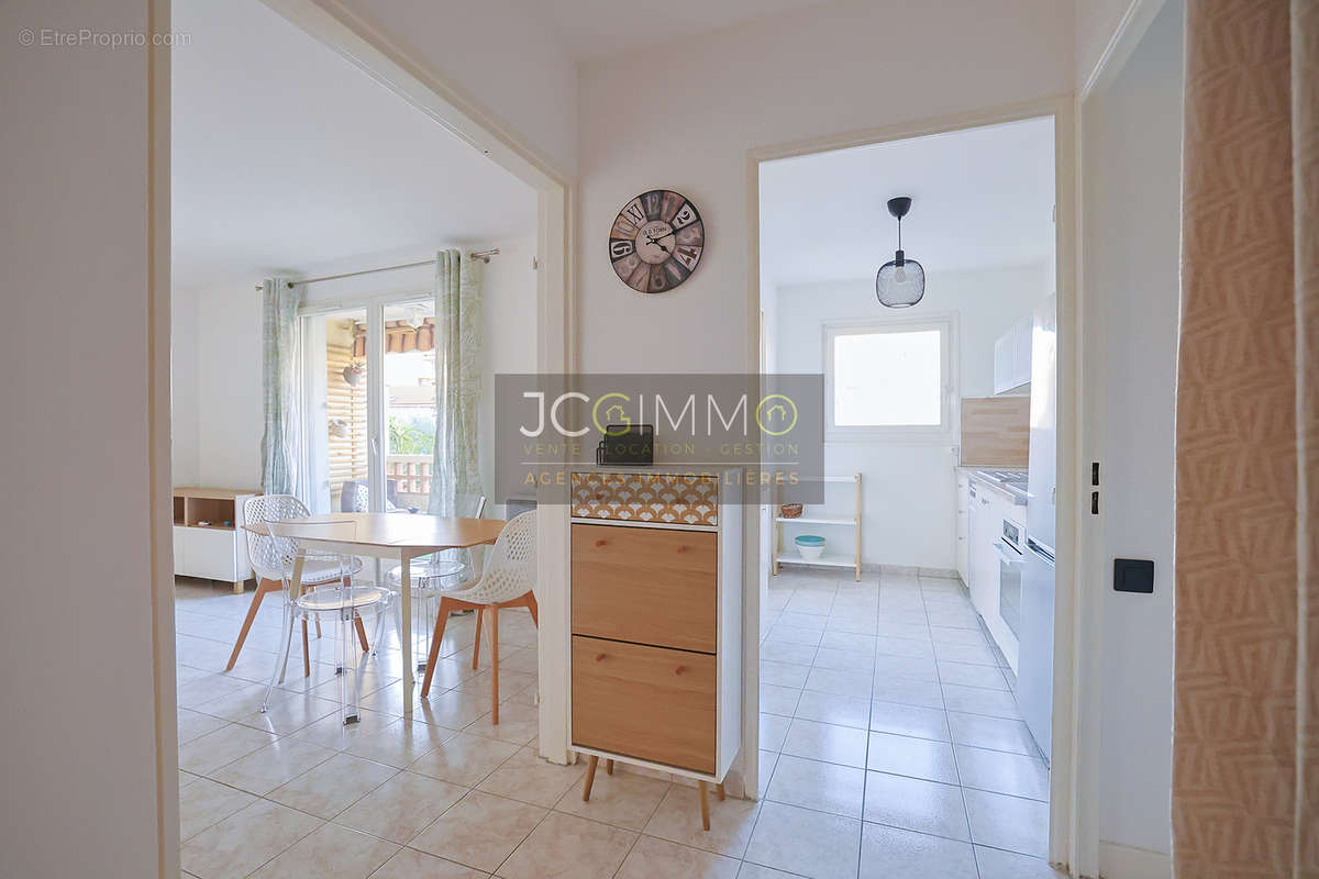 Appartement à HYERES