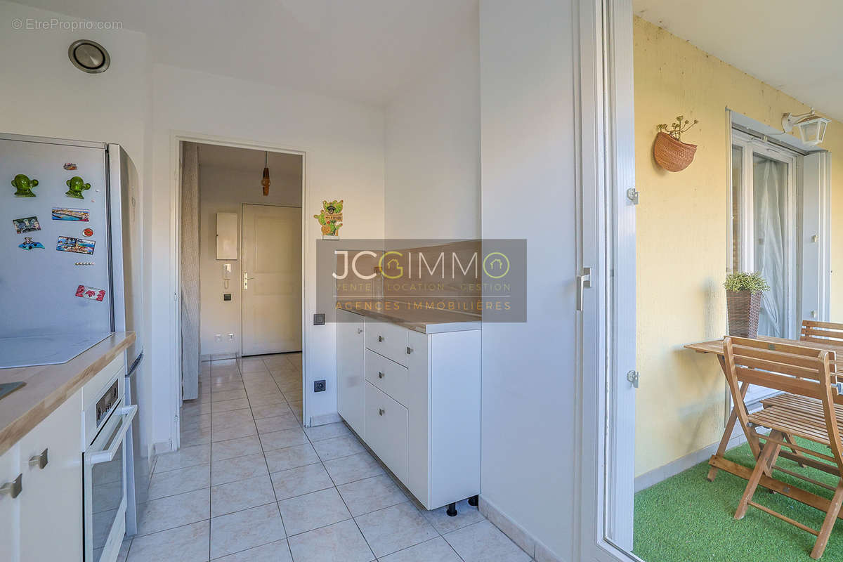 Appartement à HYERES