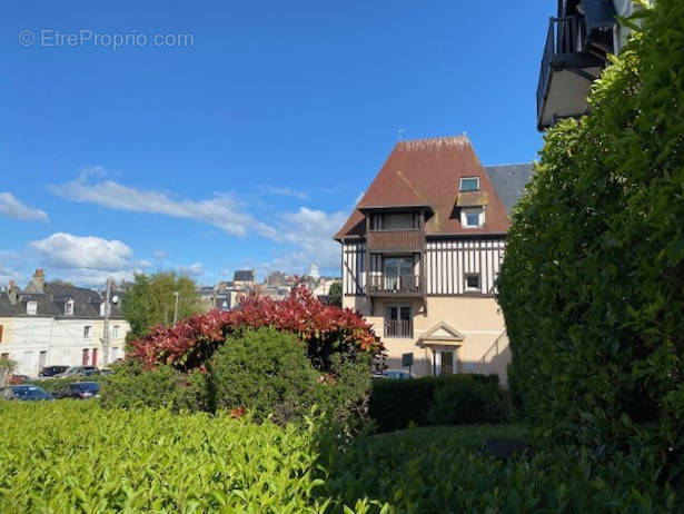 Appartement à TROUVILLE-SUR-MER