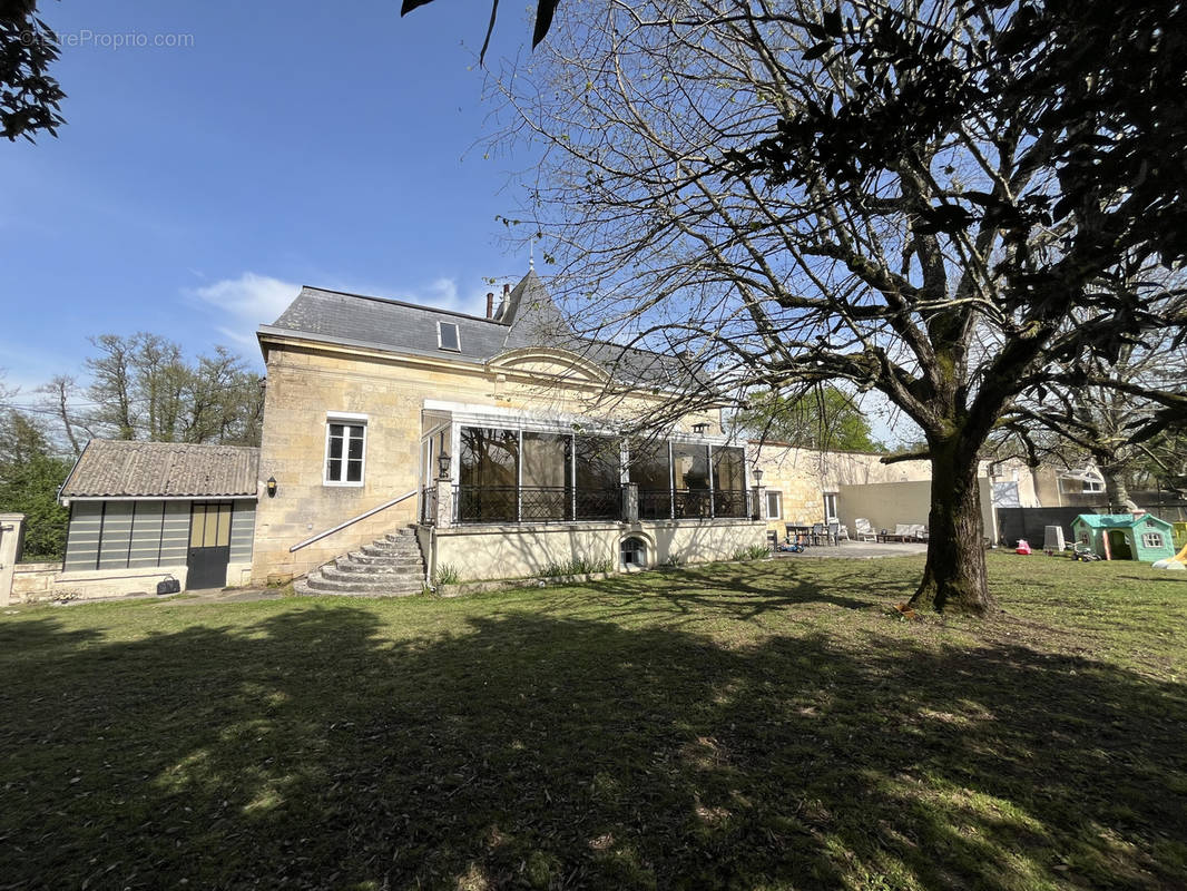 Maison à SAINT-LOUBES