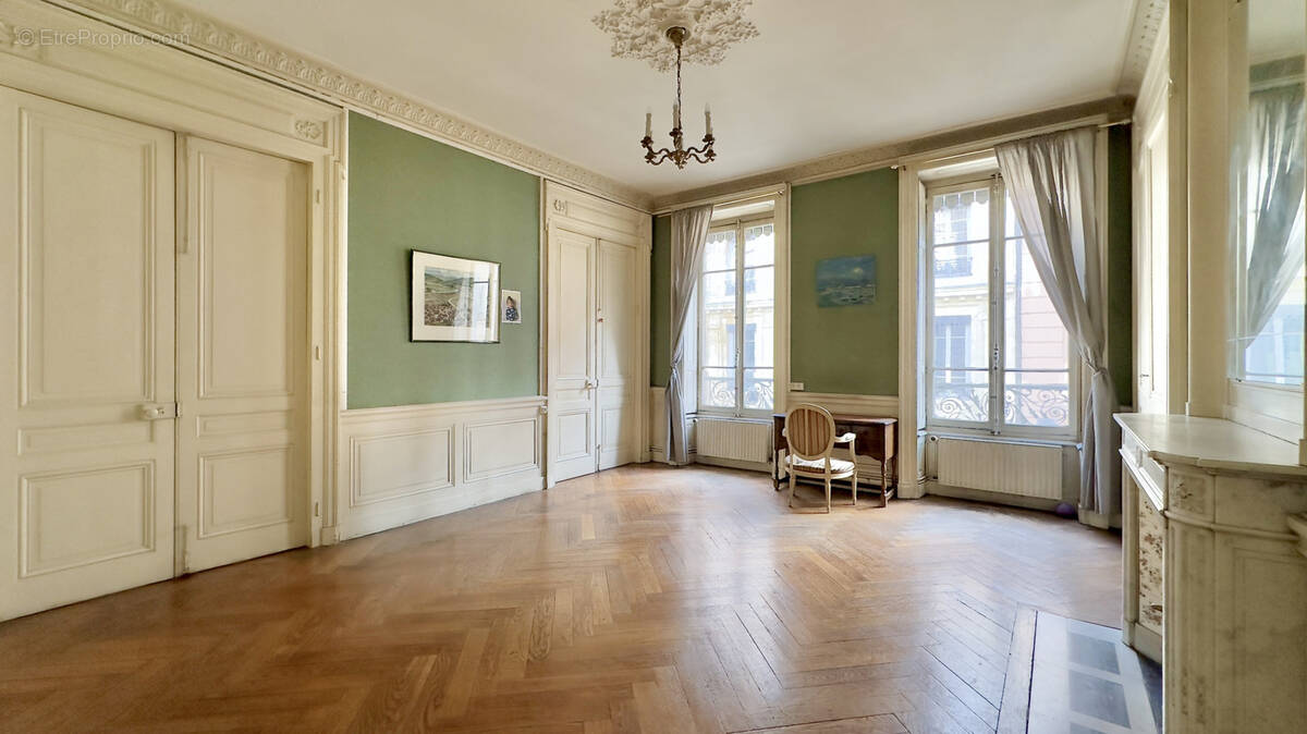 Appartement à LYON-2E