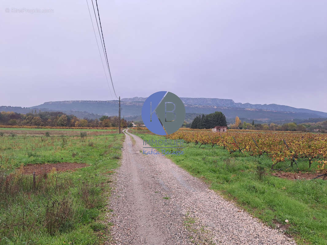 Terrain à FUVEAU