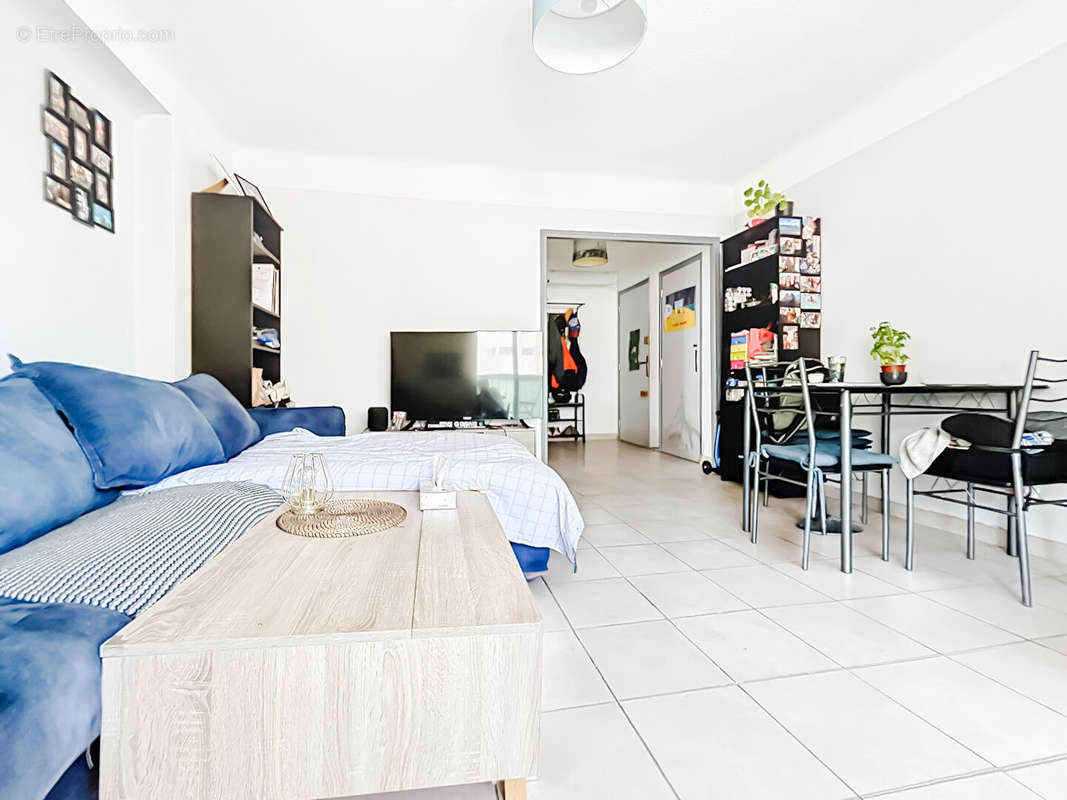 Appartement à MARSEILLE-11E