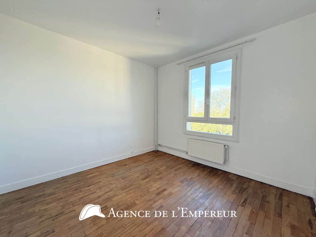 Appartement à RUEIL-MALMAISON