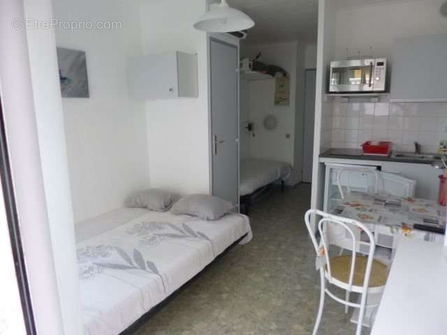 Appartement à LAMALOU-LES-BAINS