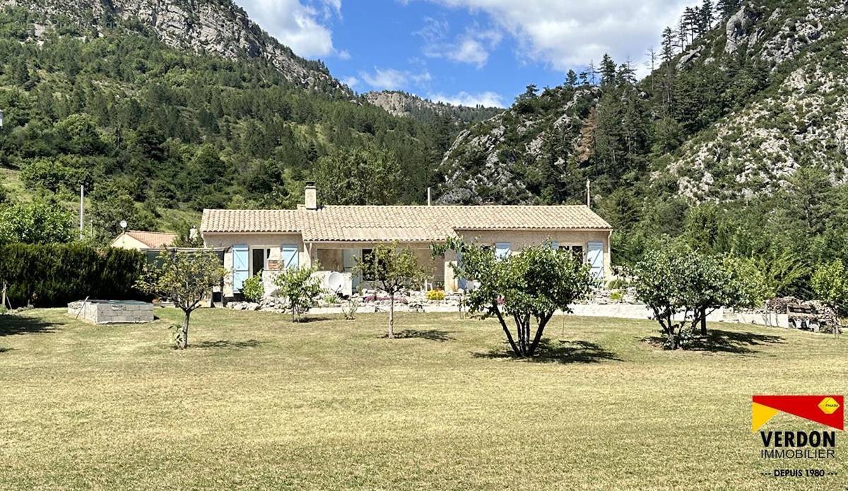 Maison à CASTELLANE