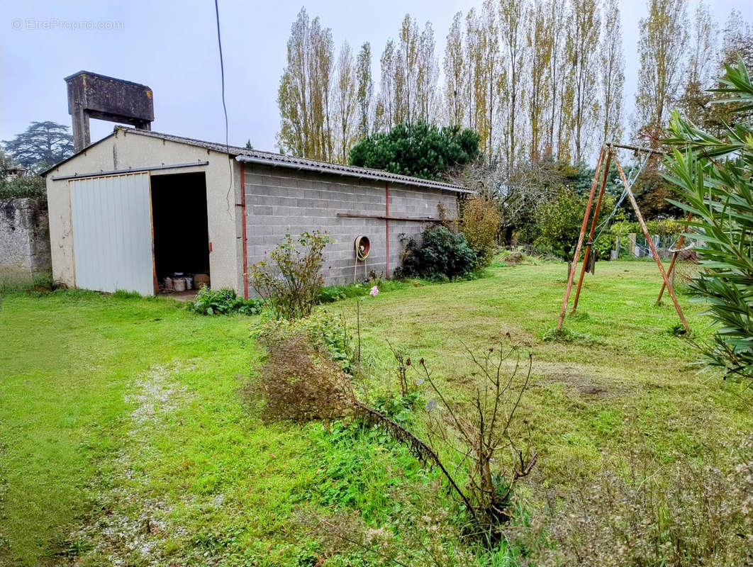 Maison à SOUSSAC