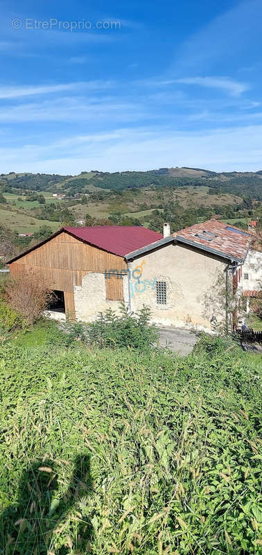 Maison à DURBAN-SUR-ARIZE