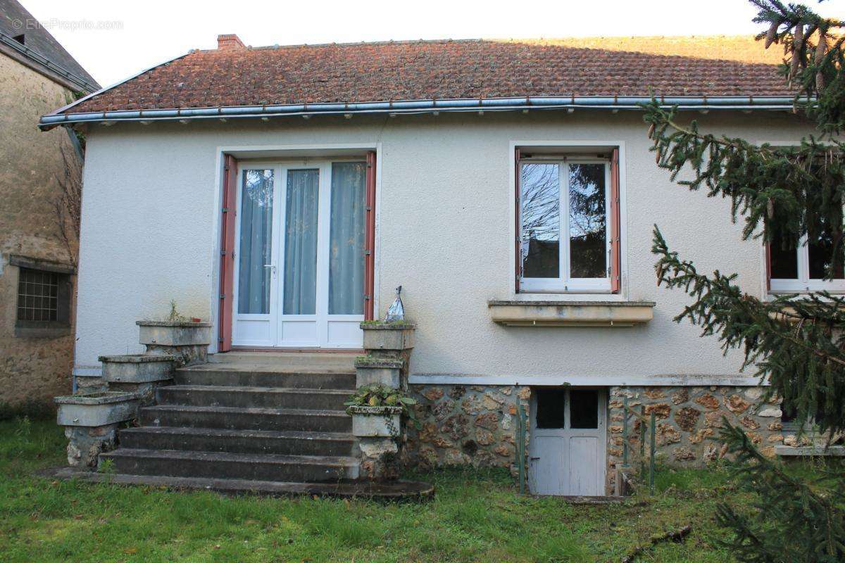 Maison à VOUNEUIL-SUR-VIENNE