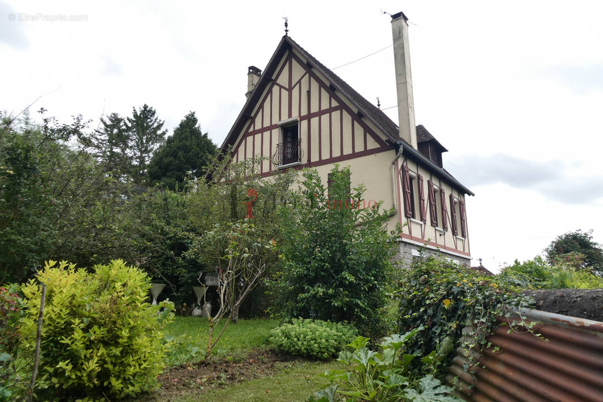 Maison à SAINT-MARTIN-DU-VIEUX-BELLEME