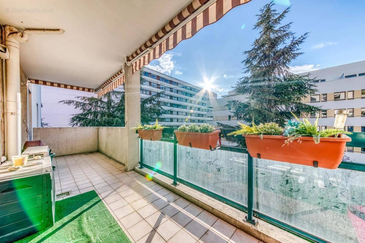 Appartement à LYON-3E