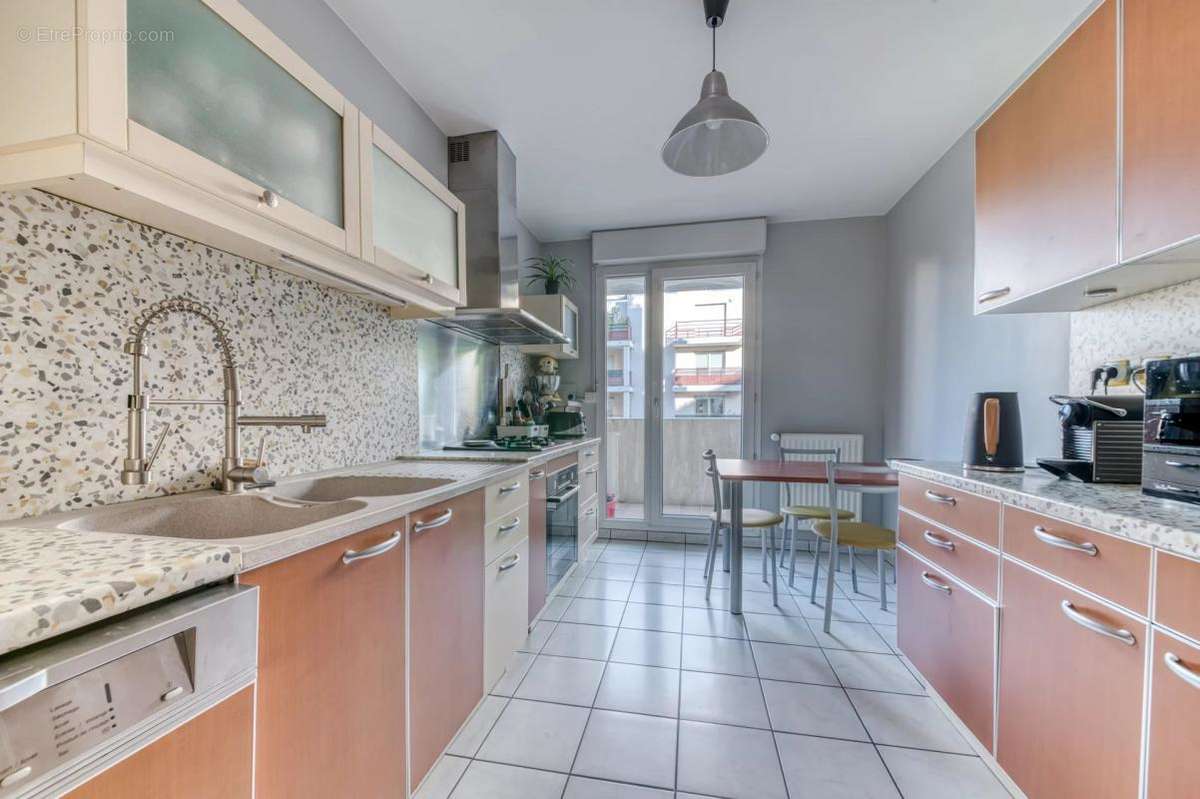 Appartement à LYON-3E