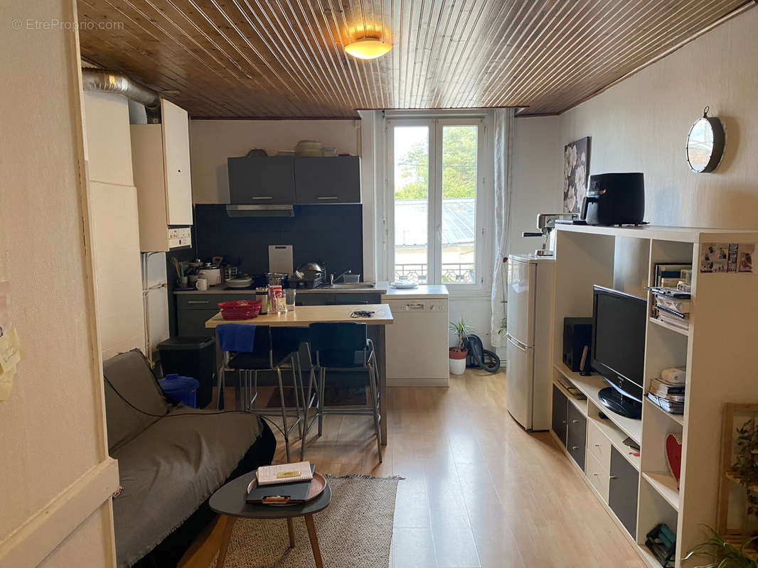 Appartement à SAINT-ETIENNE