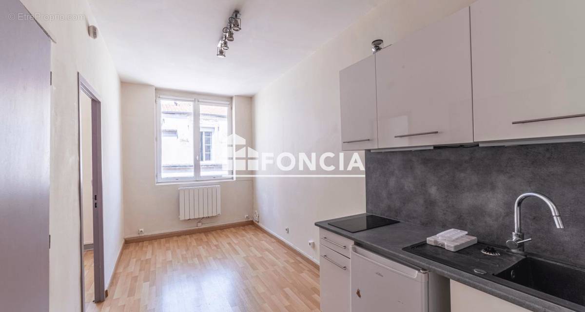 Appartement à LYON-1E