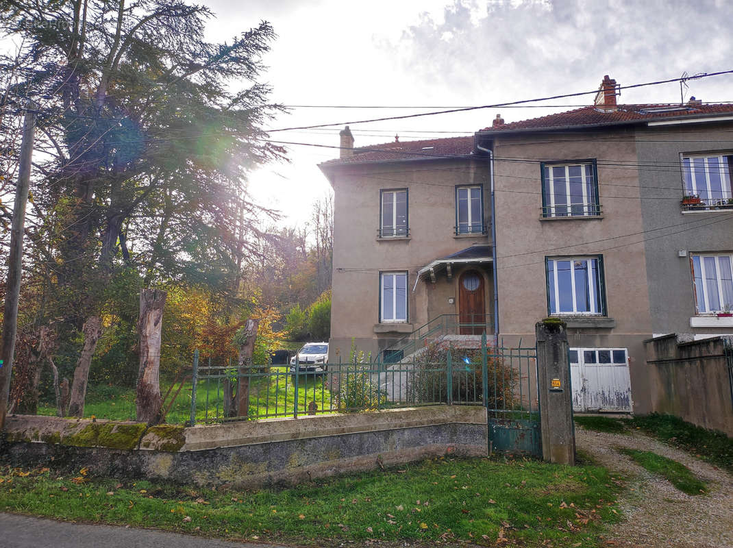 Maison à LA TALAUDIERE