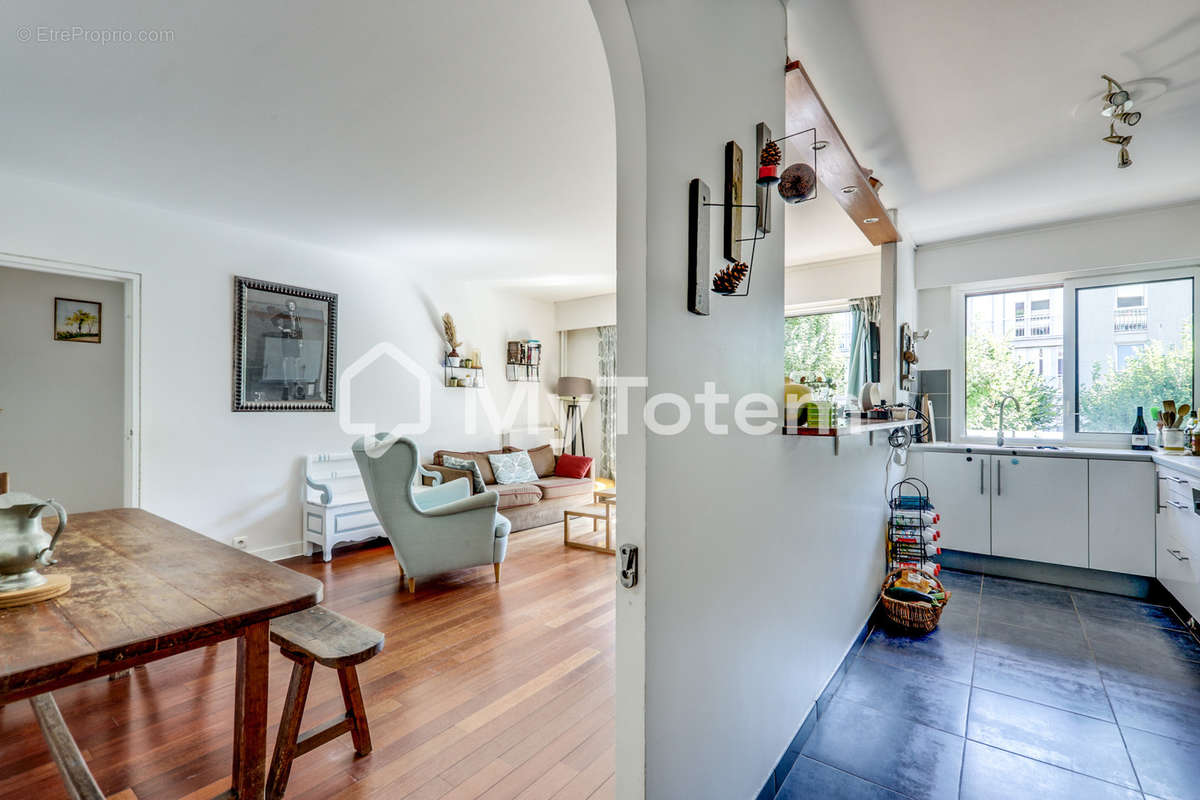 Appartement à RUEIL-MALMAISON