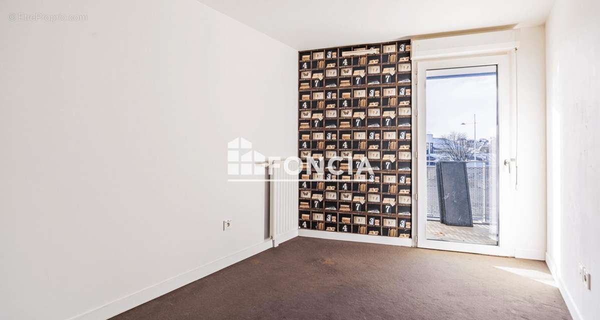 Appartement à NANTERRE