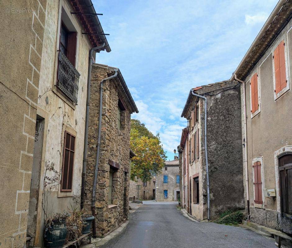 Maison à SAINT-PIERRE-DES-CHAMPS