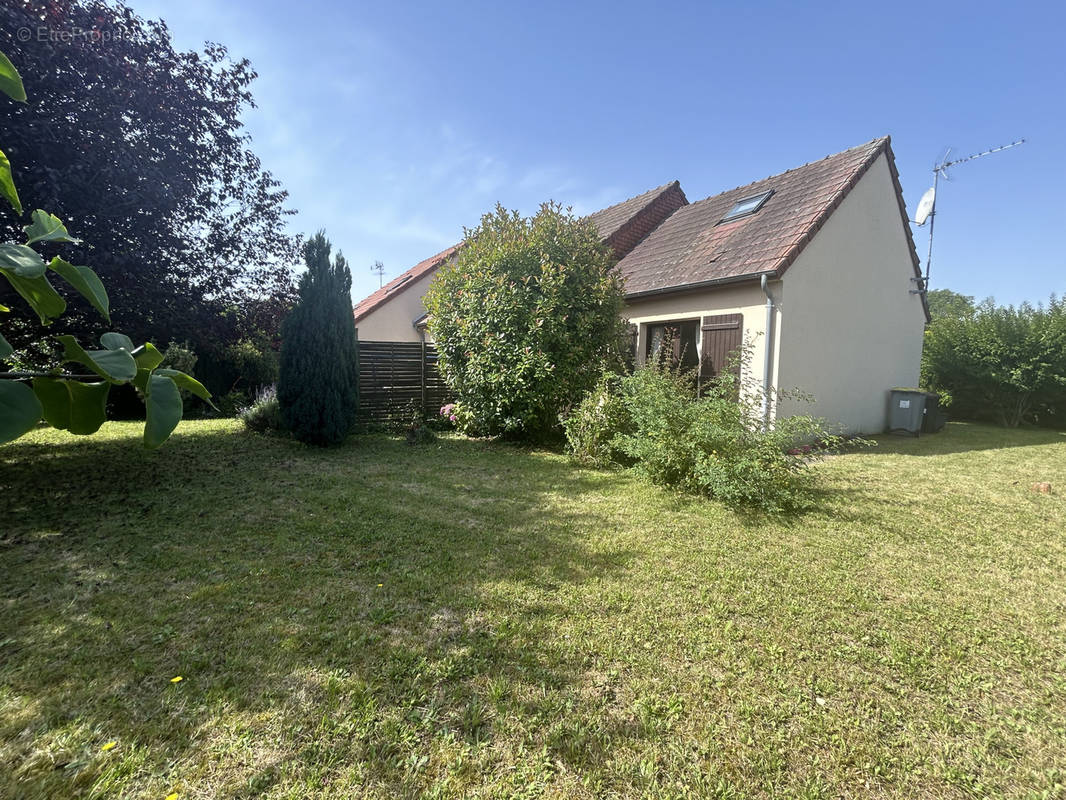 Maison à ANGERVILLE