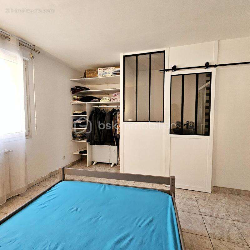 Appartement à MARSEILLE-15E