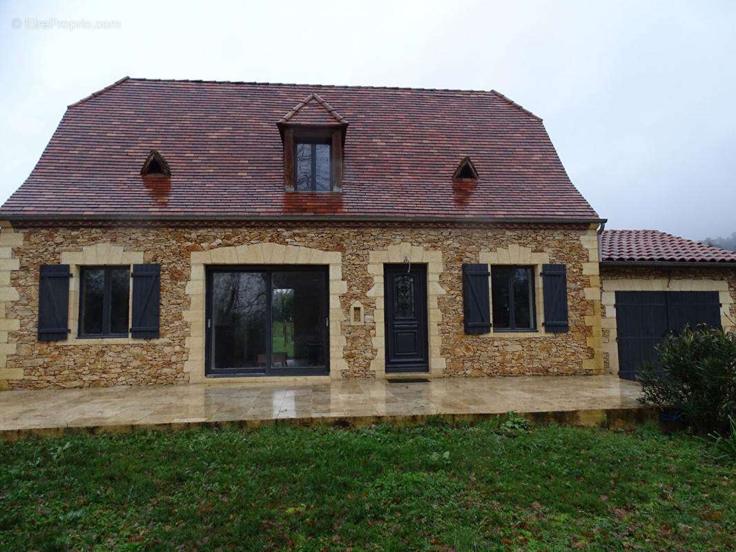 Maison à SARLAT-LA-CANEDA