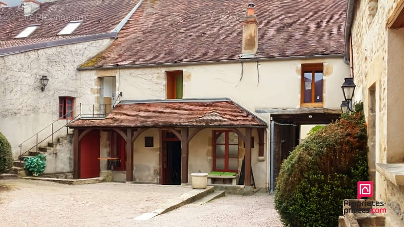 Appartement à SEMUR-EN-AUXOIS