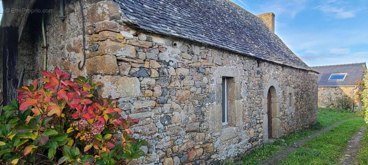 Maison à PLOUGASNOU