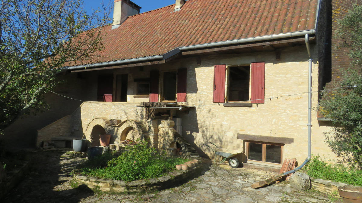 Maison à SAINTE-EULALIE-D&#039;ANS