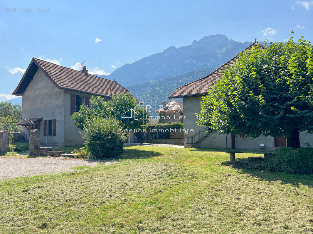 Maison à BONNEVILLE