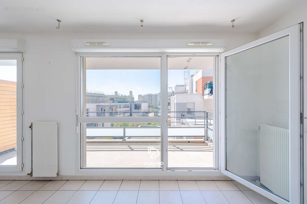 Appartement à MARSEILLE-15E