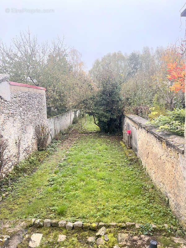 Appartement à HOUDAN