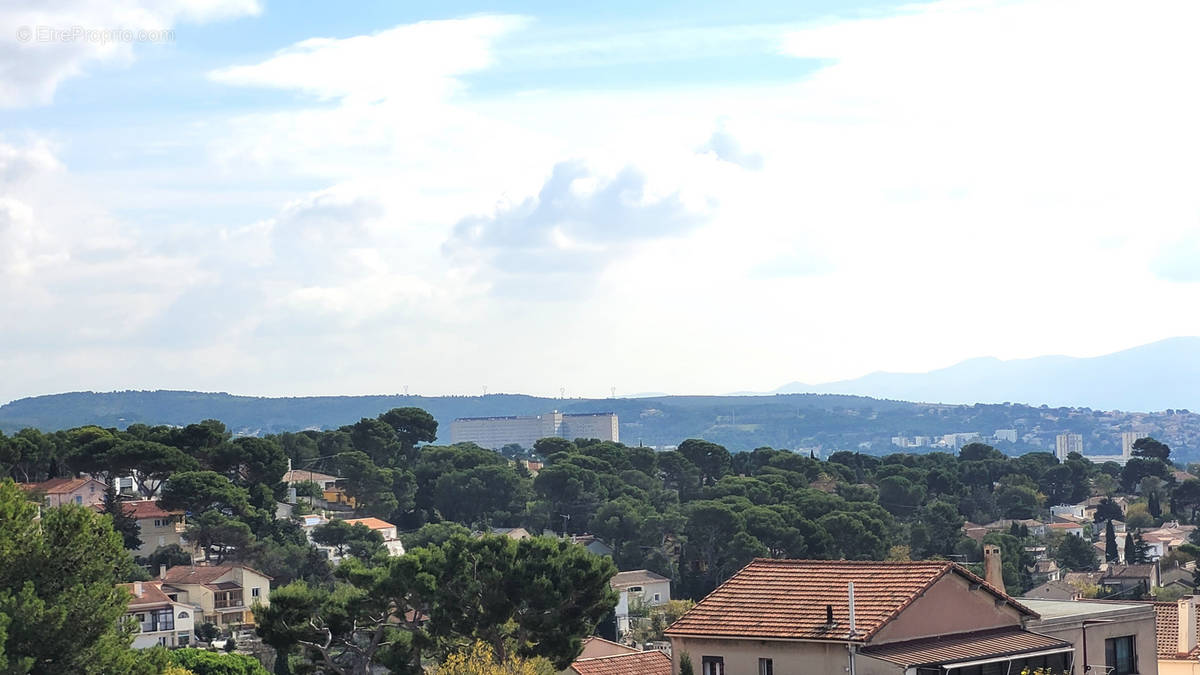 Appartement à LES PENNES-MIRABEAU