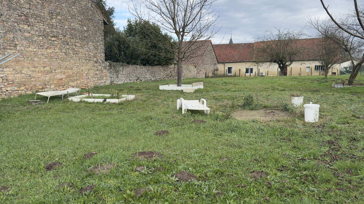 Maison à RATENELLE