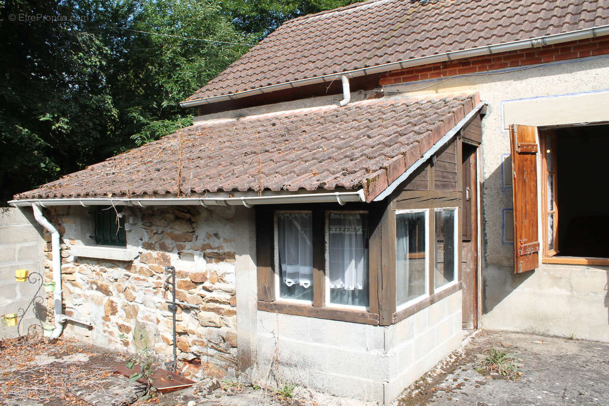 Maison à SAINT-SATURNIN