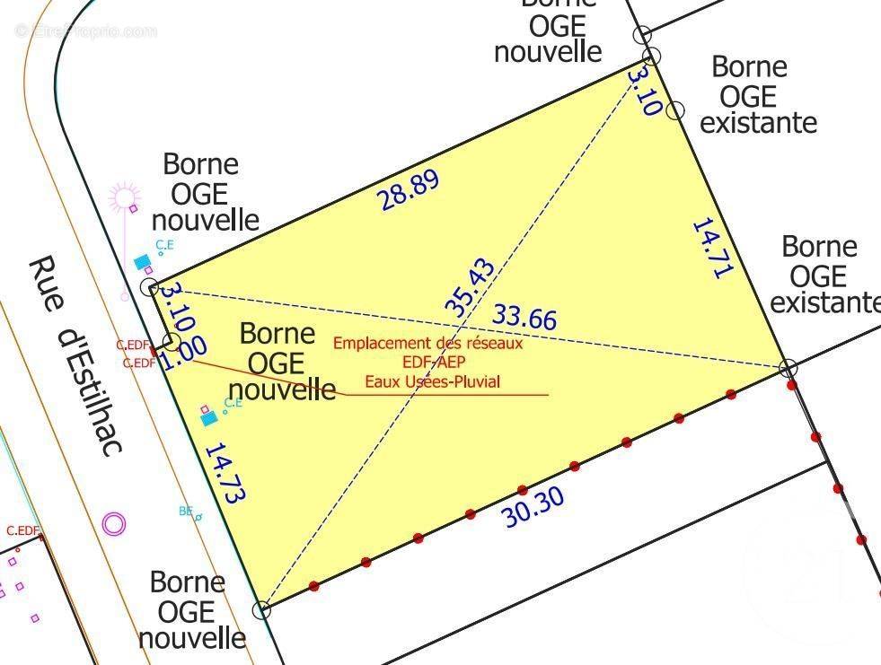 Terrain à CORBARIEU