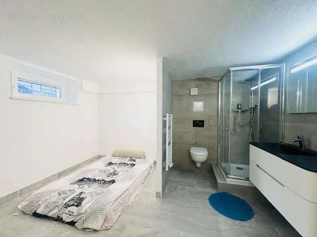 Appartement à AIX-LES-BAINS